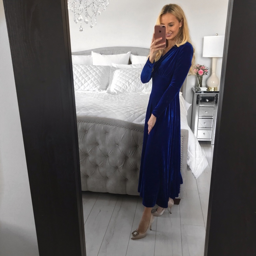 Winter Velvet Long Sleeve Maxi Vintage Dress - Picture 7 of 8